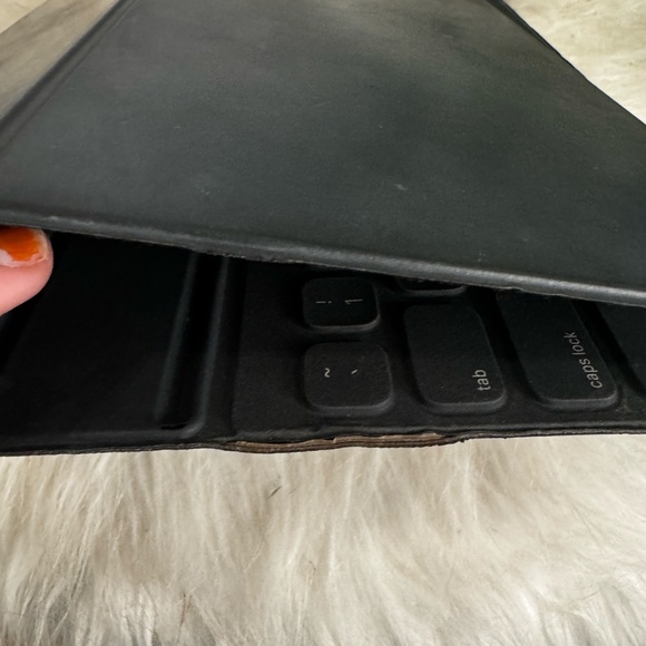 Apple Smart Keyboard Folio (for iPad Pro 12.9 inch) - Picture 7 of 11